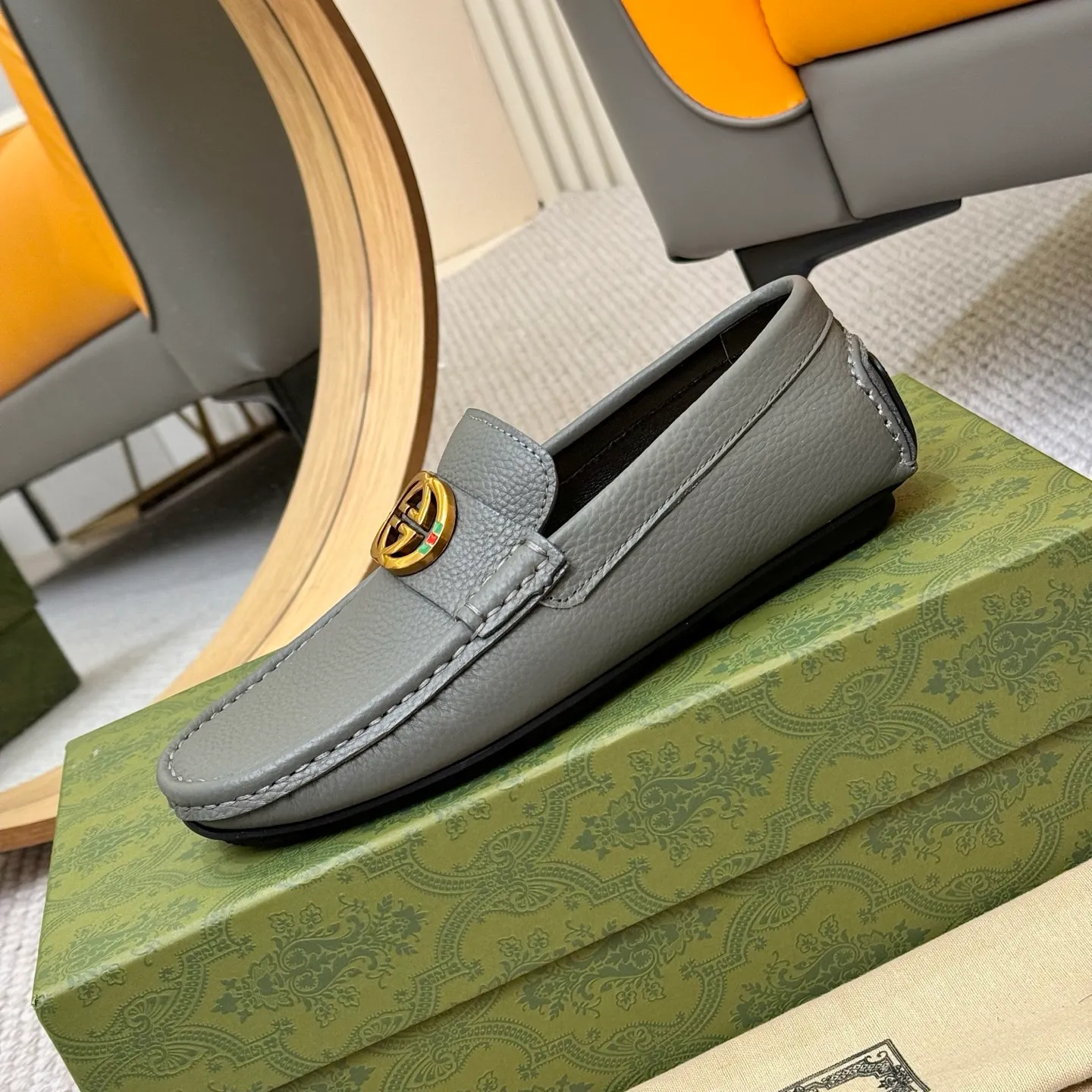 Men's shoes 💰420 (Yangli) Gucci* - the top version of Gucci classic beanie shoes! It is made of imported original cowhide and has a comfortable first layer of sheepskin lining! Original wear-resistant rubber outsole! High quality products! Size 38-46, with shoe dial, cloth bag, card